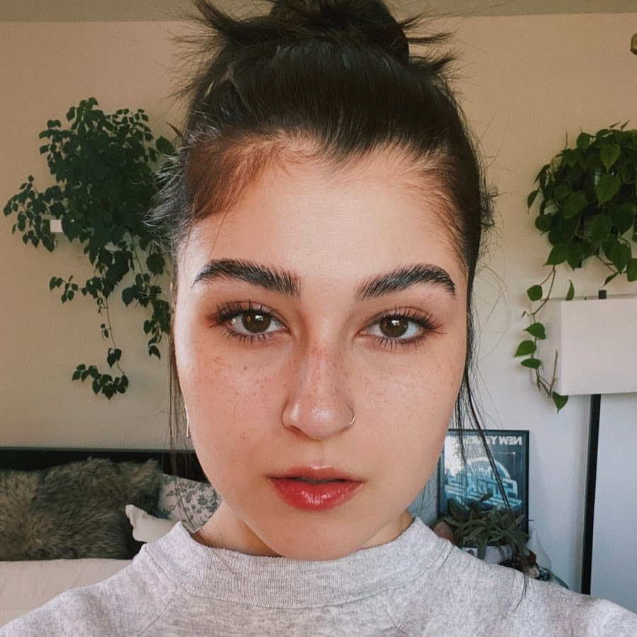 Nicole Rafiee - Beyooond